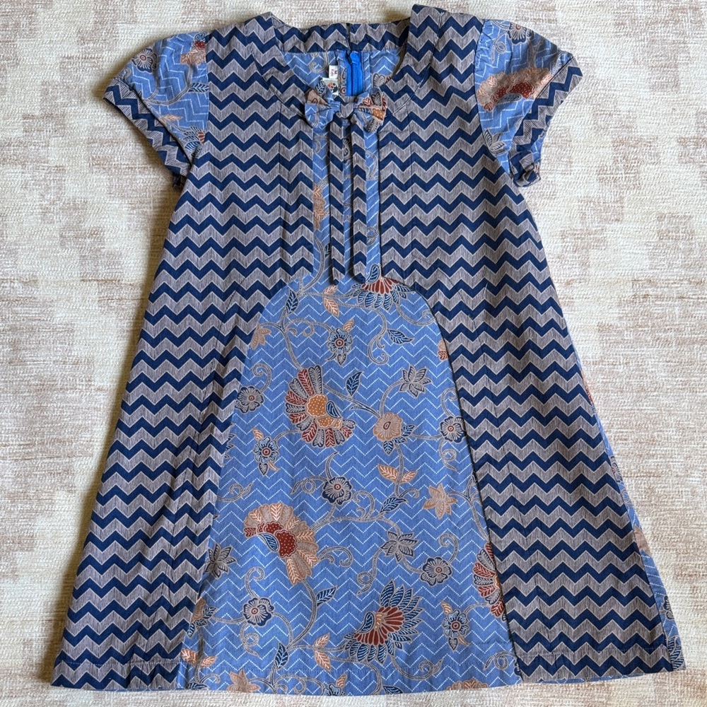 Batik Keris Cotton Girls M Navy Chevron & Floral Panel Summer Dress with Bow